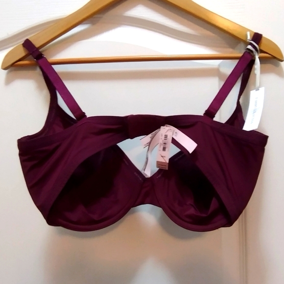 NWT Victoria Secret Tshirt Bra✨ - Picture 2 of 3